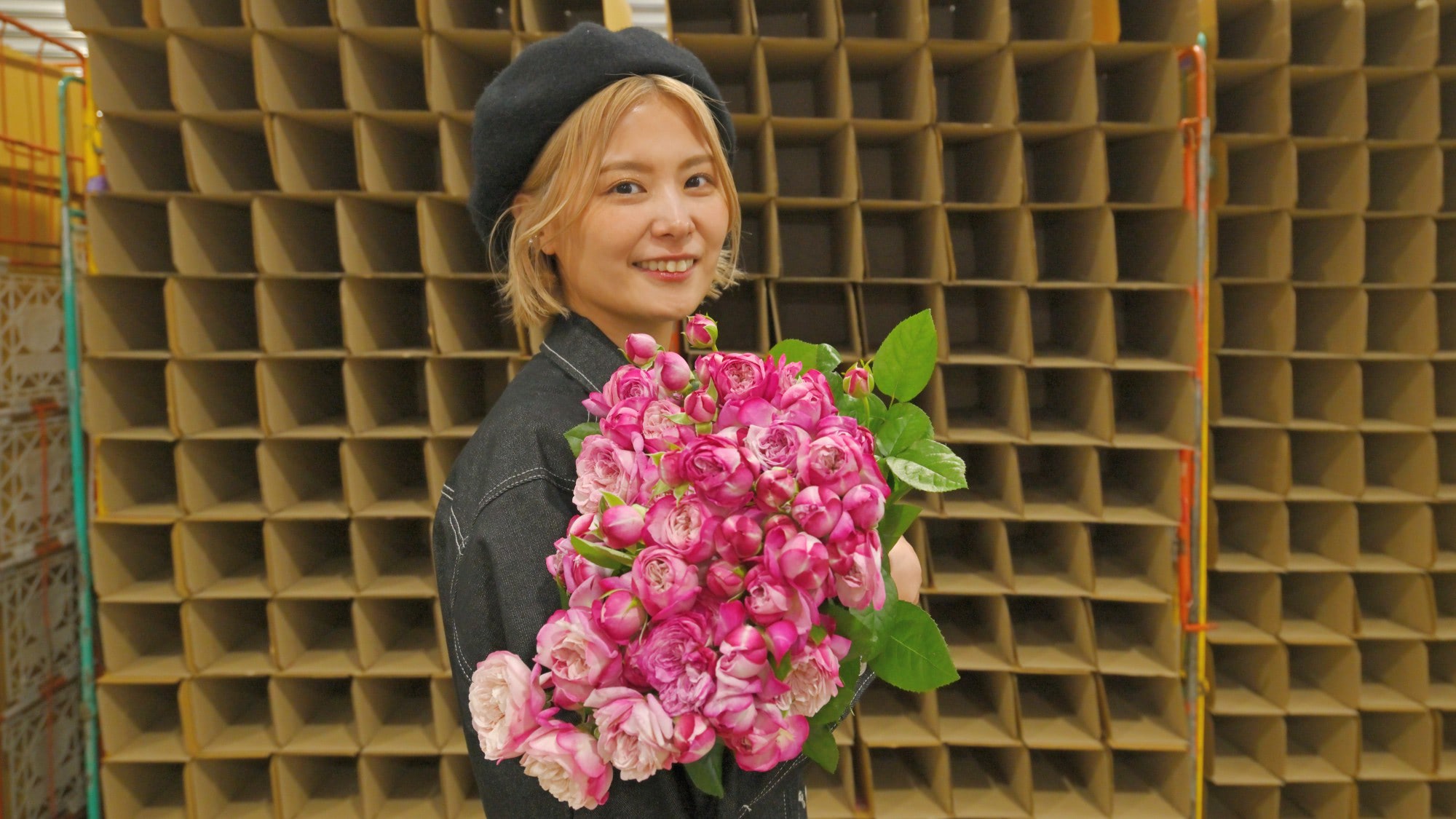 自分用フラワーブーケの売り切り】FLOWER、花のある暮らしをサポート