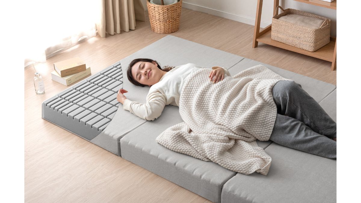 タンスのゲン、年間販売33万枚の「3つ折りマットレス」シリーズ