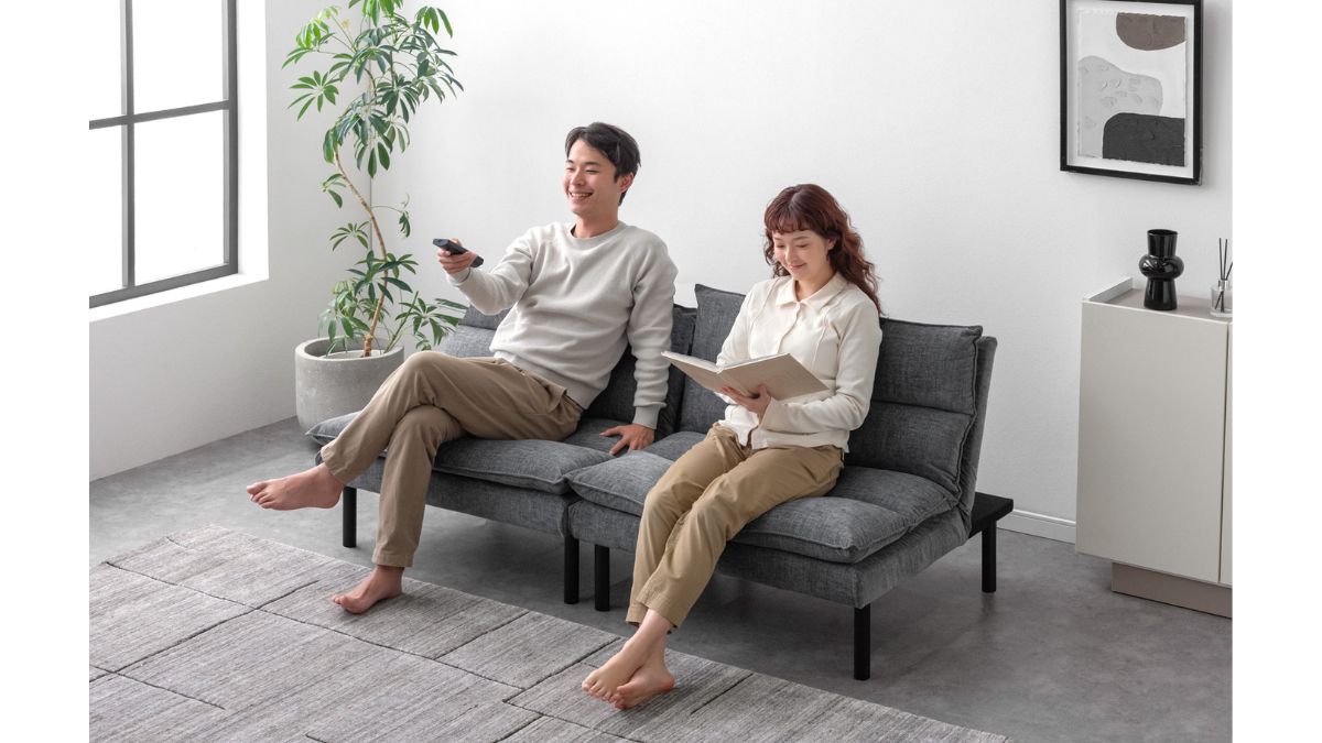 タンスのゲン、つなげる・分ける・倒すの「4WAYソファベッド」を発売