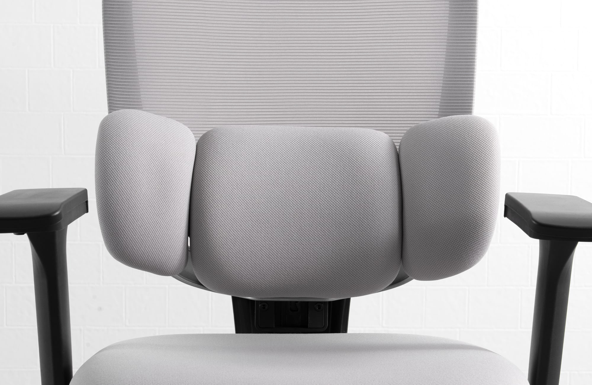 タンスのゲン、腰まわりを立体的に支える「3Dランバーサポート」搭載の