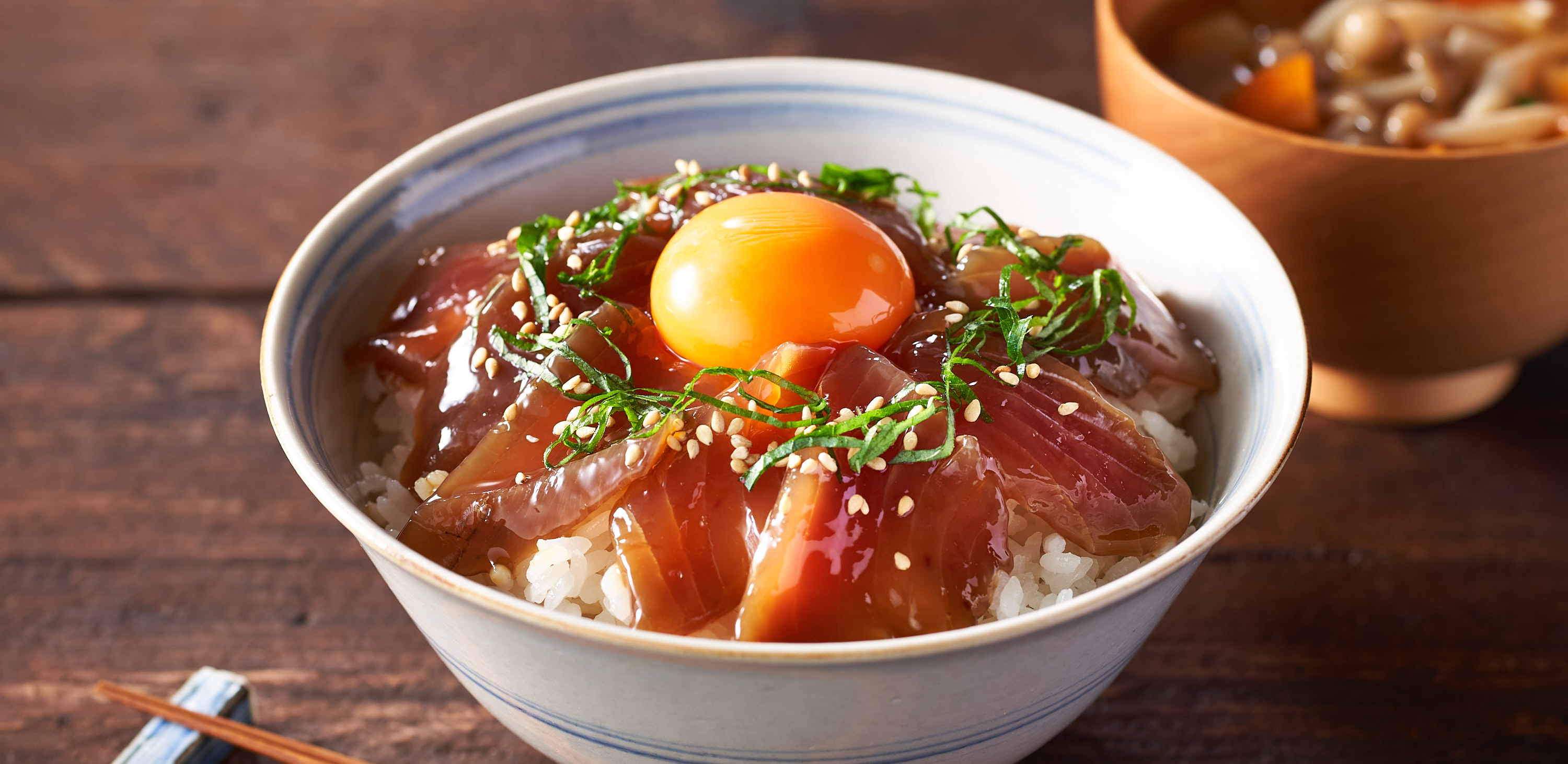 Oisix カツオの ハギレ を使った 国産本カツオ漬け丼 を開発 豊洲漁商産直市場と共同で 日本ネット経済新聞 新聞 ウェブでec 流通のデジタル化をリード