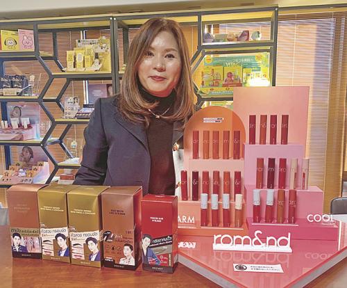 【計67点】美品多数★韓国コスメ、化粧品まとめ売り アジアコスメ特集】 韓国コスメに続き、各国のコスメも日本で拡大